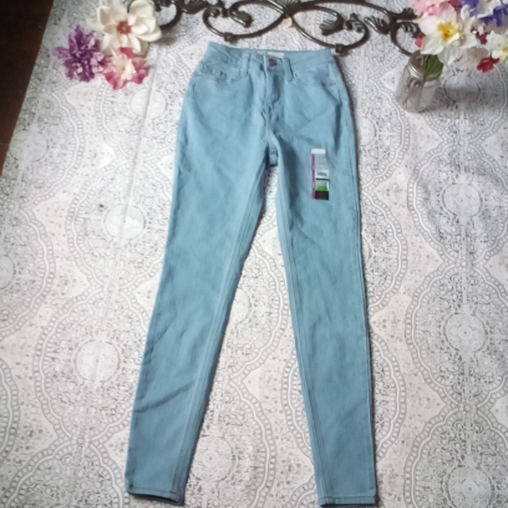 High rise jeans - Picture 1 of 8